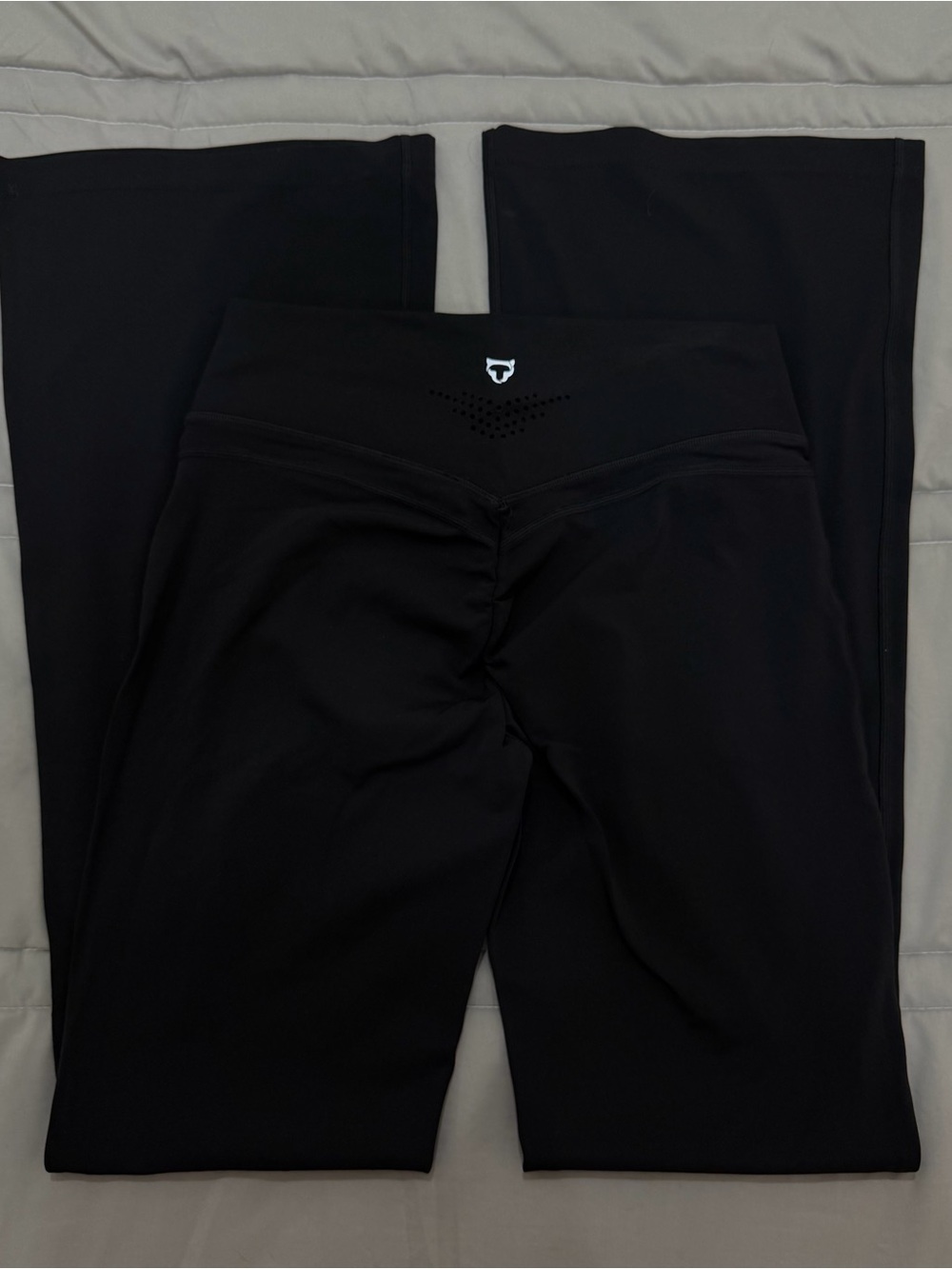 Amazon Wide Leg Active Pants in Black